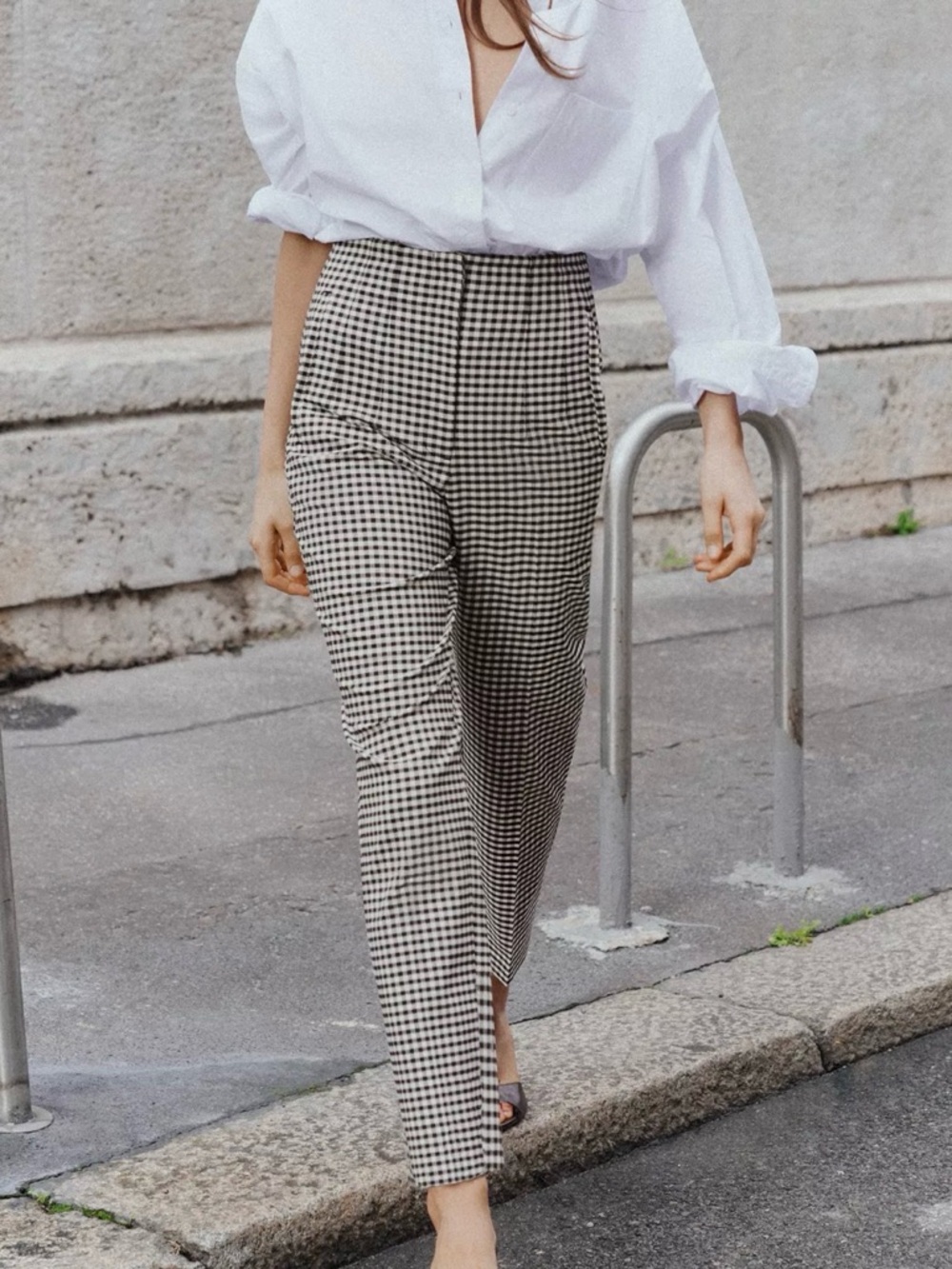Zara High-Waist Gingham Slim Pants in Black & White